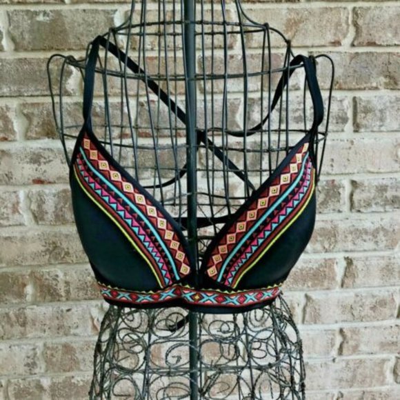 Shade & Shore Other - Shade & Shore Midkini Top 34D Black Aztec Tribal